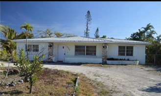 4560 Capri Dr - Photo 1 of 1