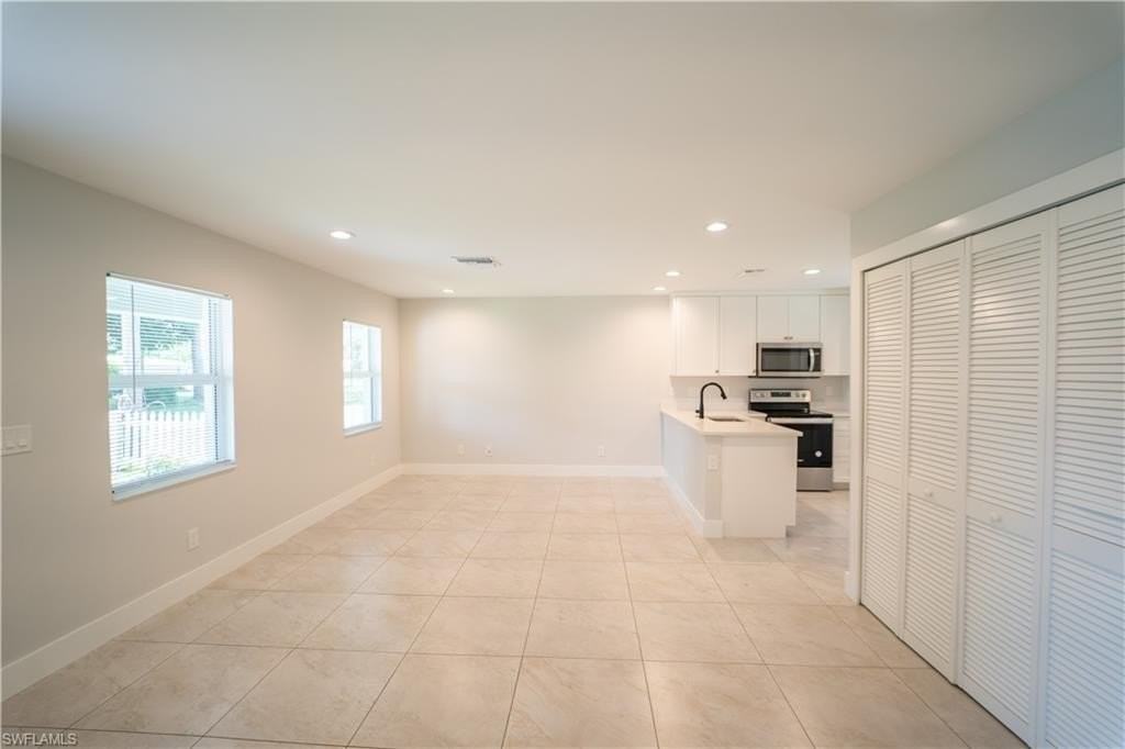 27304 Dortch Ave #304 - Photo 6 of 11