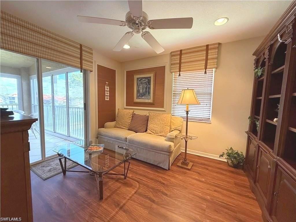 6580 Huntington Lakes Cir #202 - Photo 3 of 19
