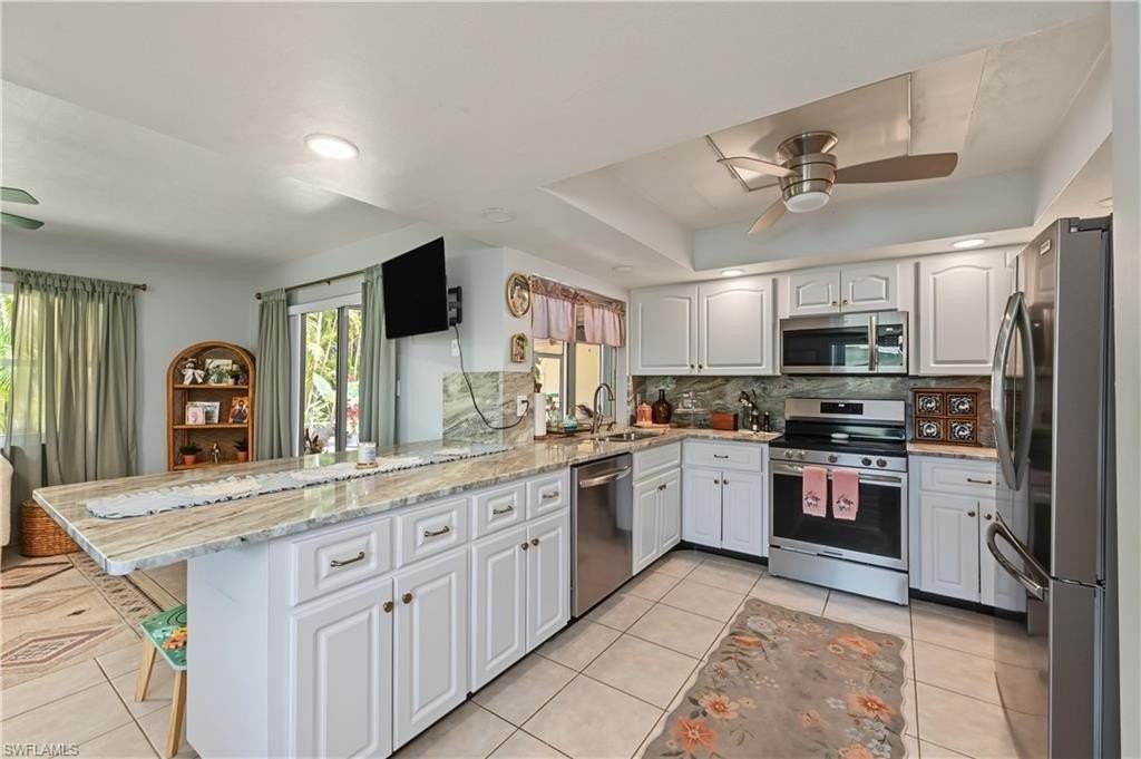 1137 N Town And River Dr - Photo 2 of 42