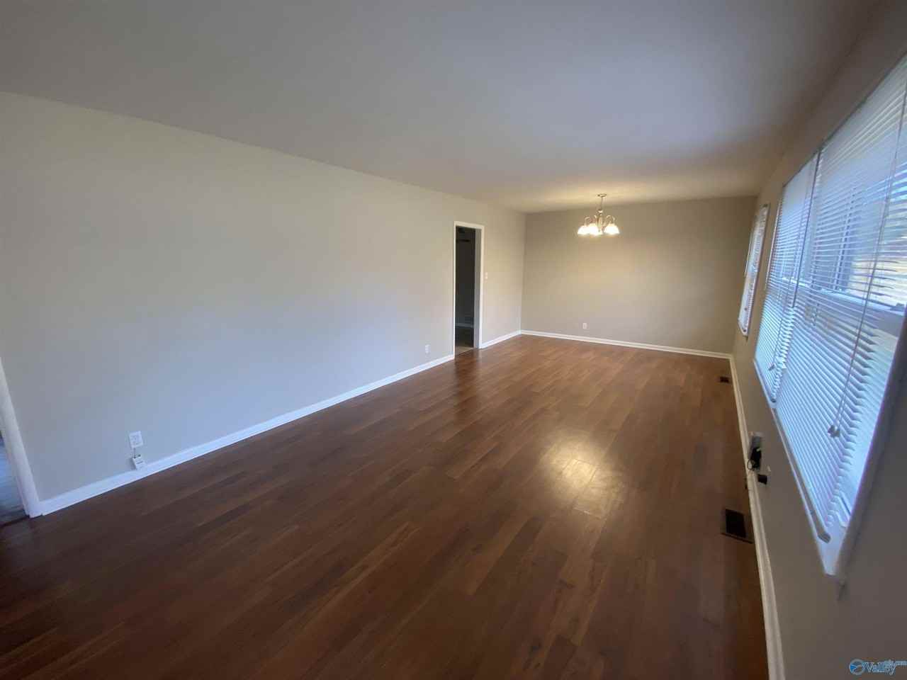 1515 Club View Dr Nw - Photo 3 of 16