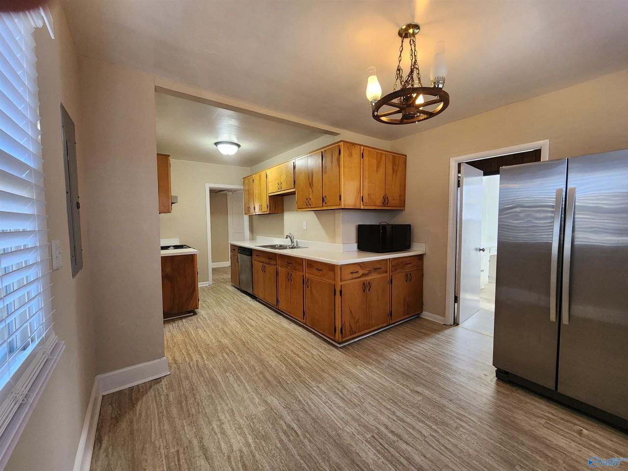 1900 Vanderbilt Cir Sw - Photo 6 of 24