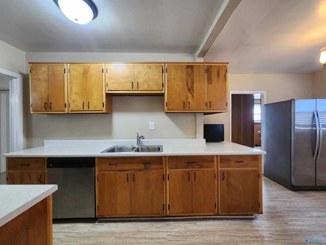 1900 Vanderbilt Cir Sw - Photo 7 of 24