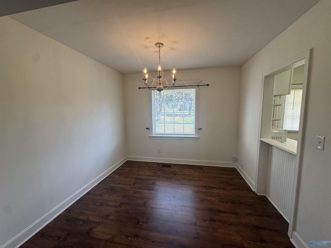 2015 Sewanee Rd Sw - Photo 4 of 27