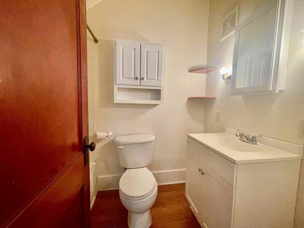 90 W Hill Rd - Photo 4 of 10