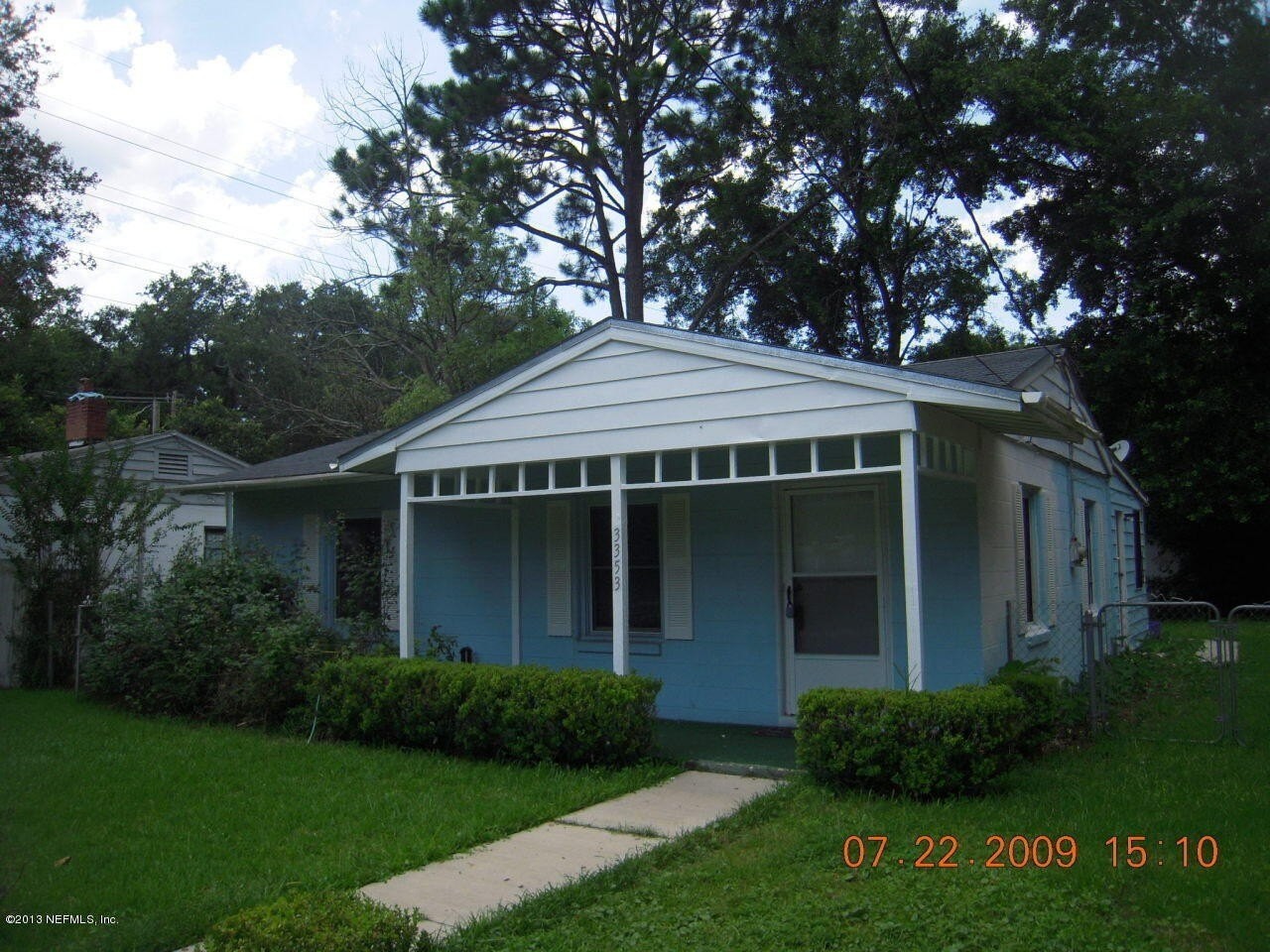 3353 Ernest St - Photo 2 of 9