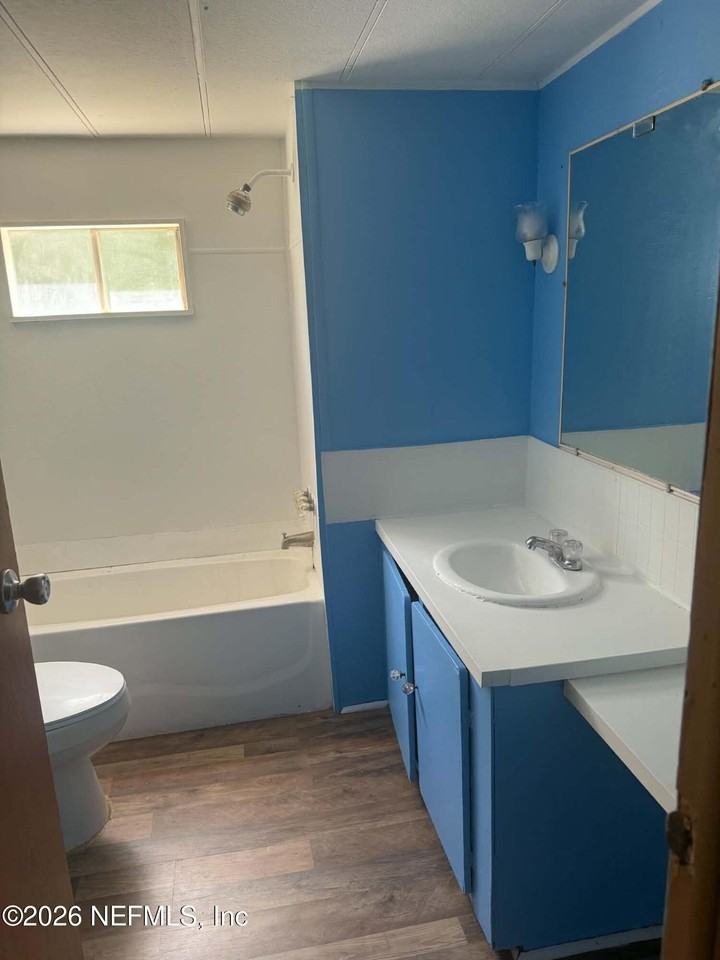 823 Janet Ave - Photo 6 of 7
