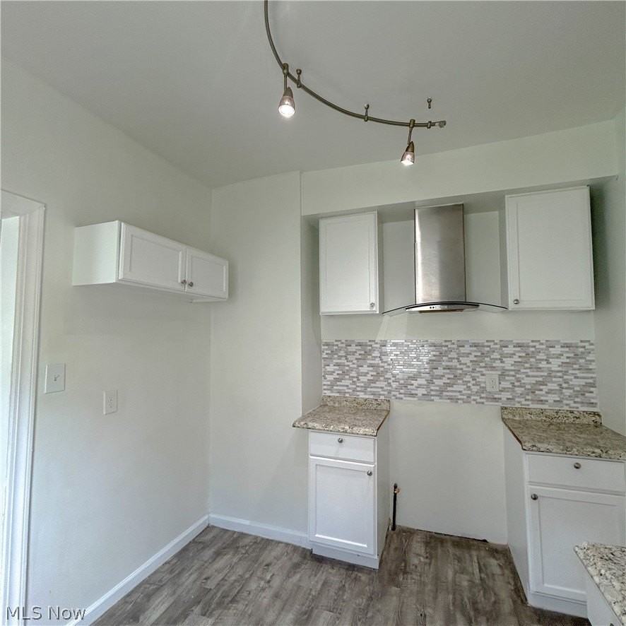 3415 E 113th St - Photo 5 of 34