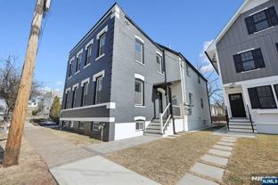 135 Forest St #2R - Photo 1 of 1