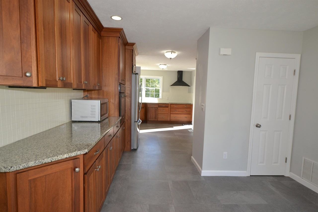 38 Campbello St - Photo 7 of 47