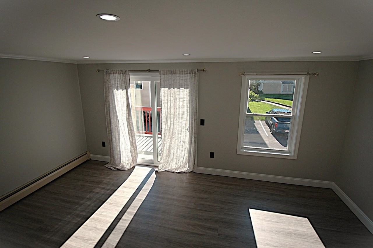 70 Modena Dr - Photo 6 of 18