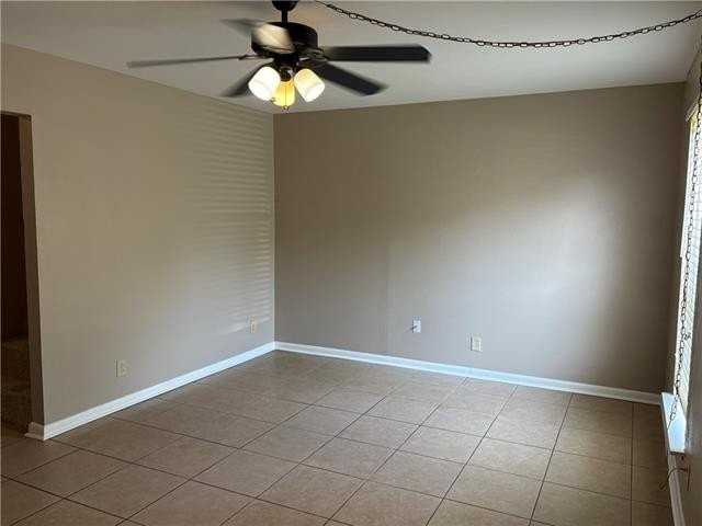 2518 Lemon St - Photo 3 of 23