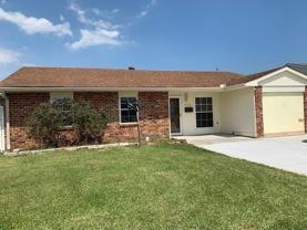 413 Bannerwood Dr - Photo 1 of 1