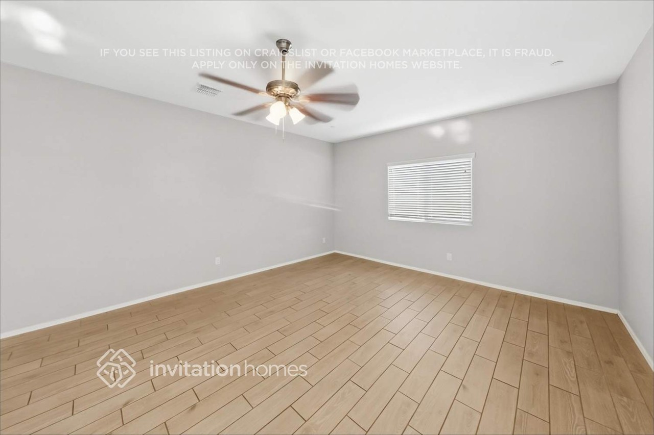 21130 W Cypress St - Photo 5 of 20