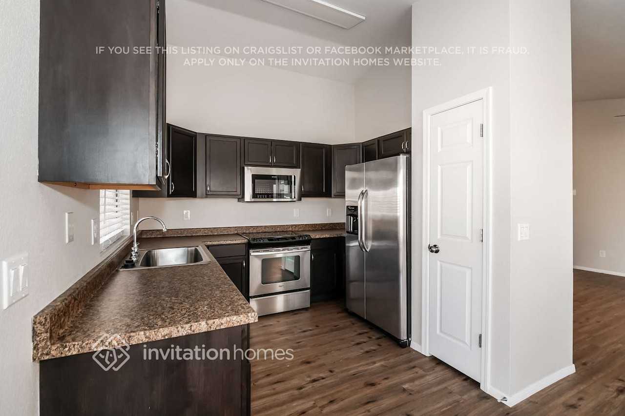 11348 W Madisen Ellise Dr - Photo 6 of 17