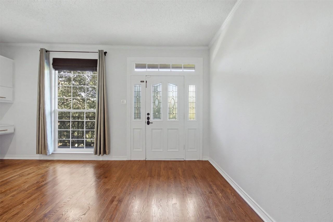 6318 Richmond Ave #2304 - Photo 3 of 31