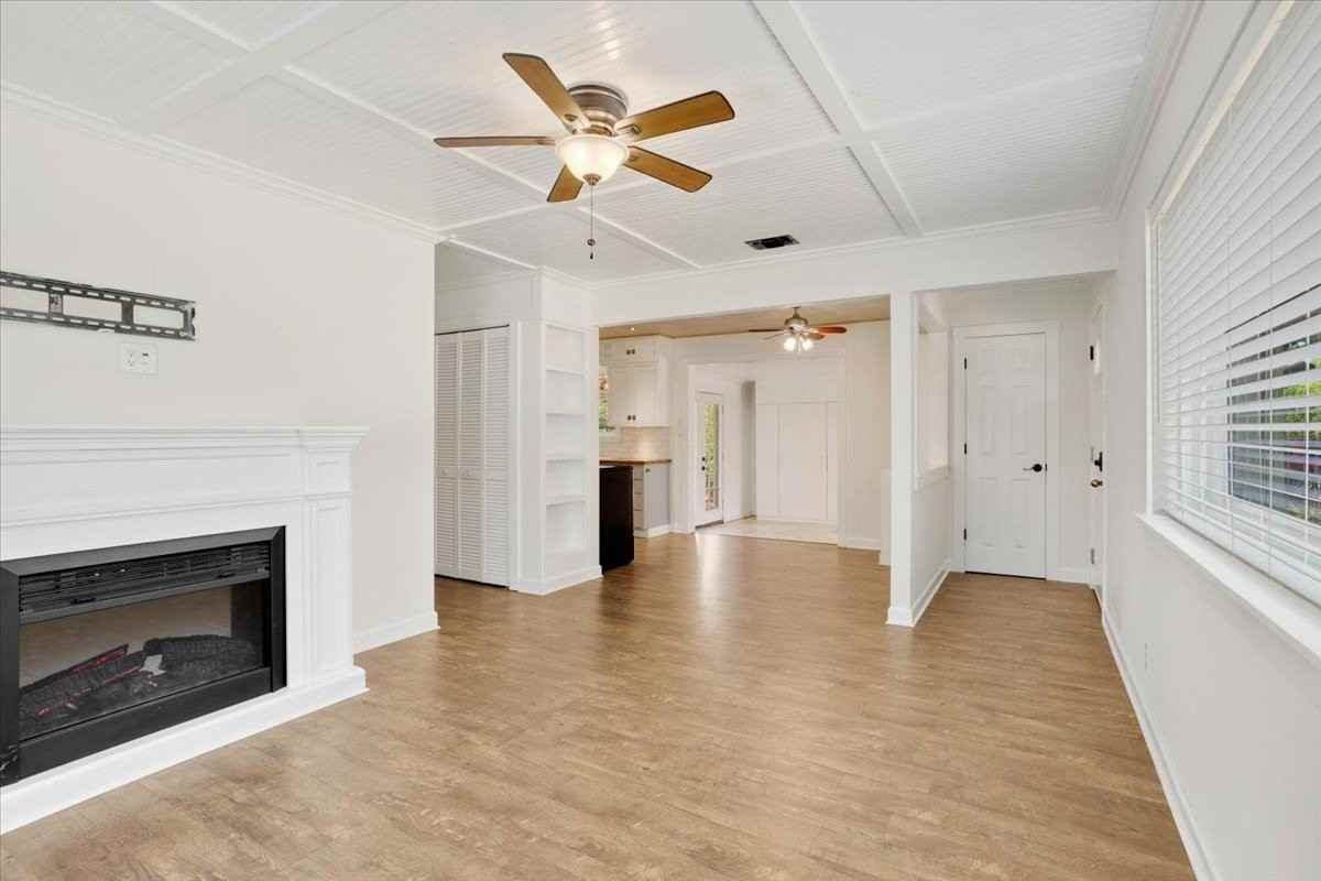 2532 Steven Dr - Photo 5 of 17