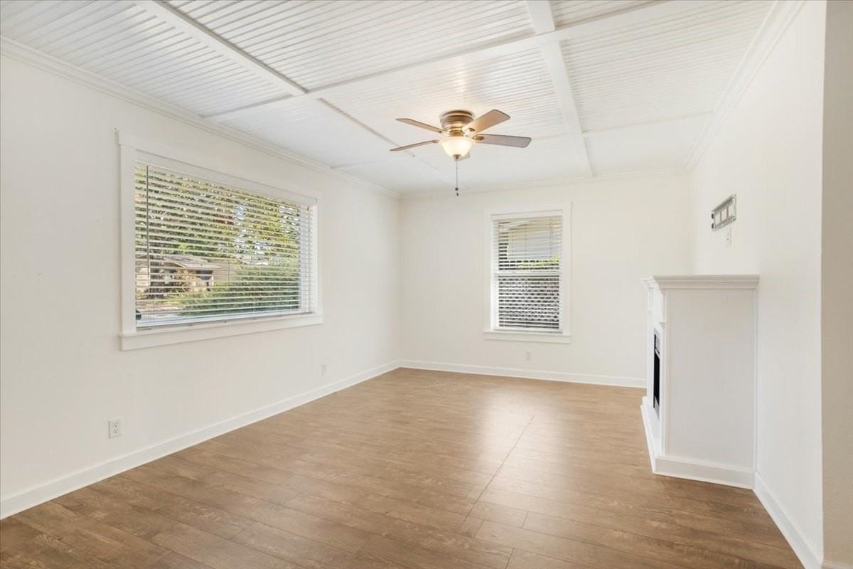 2532 Steven Dr - Photo 6 of 17