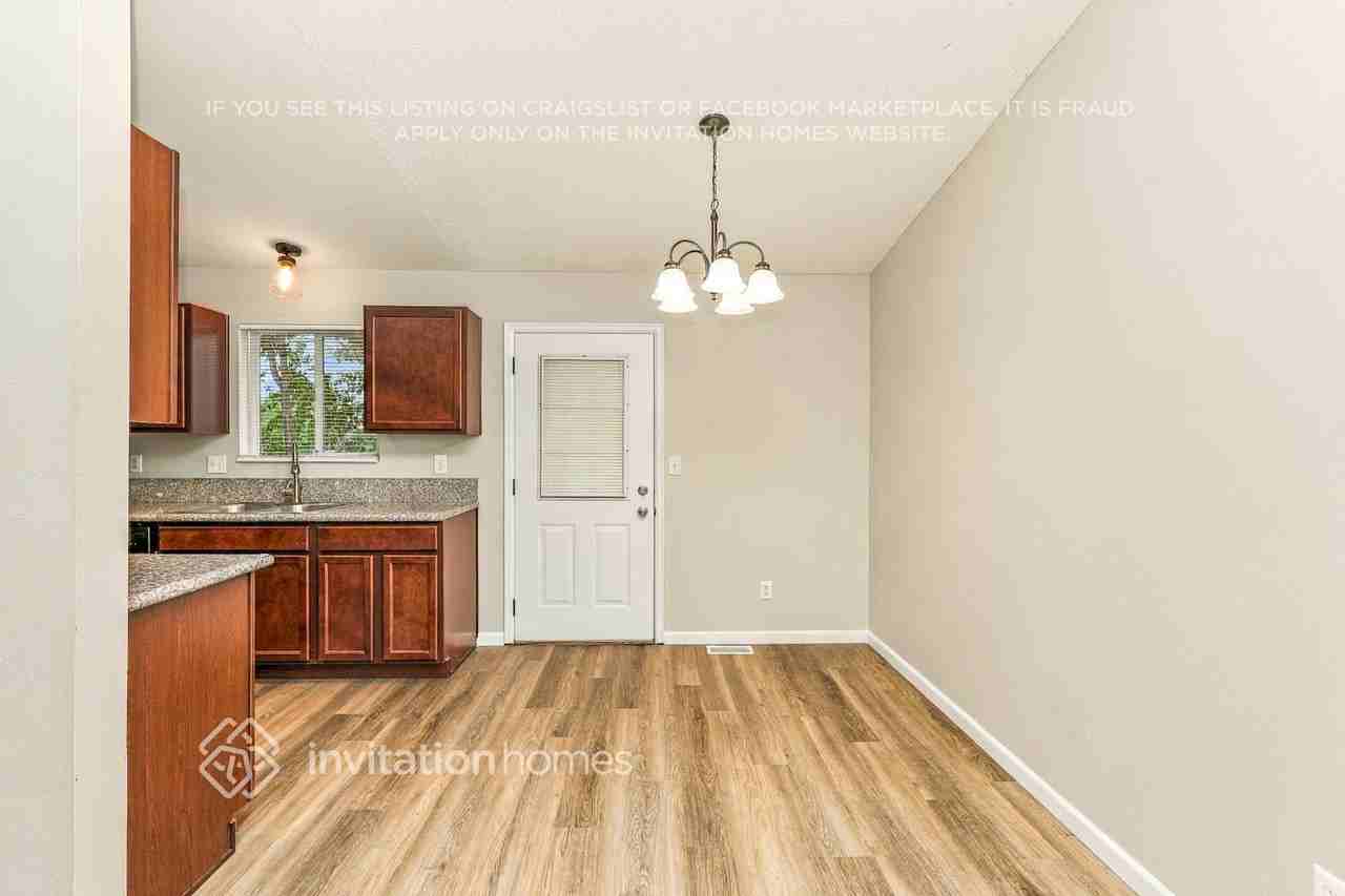 616 Rye Ridge Rd - Photo 6 of 18