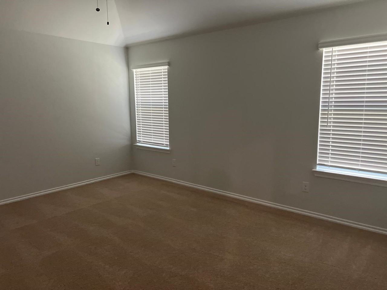 1805 Osage Trl - Photo 5 of 16