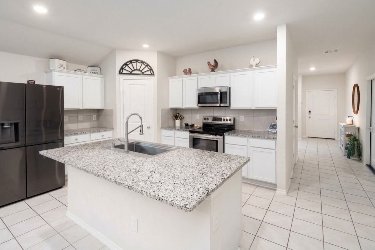 511 Saw Mill Rd - Photo 2 of 4