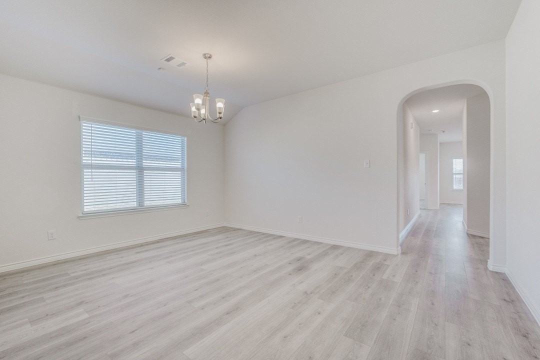 4108 Forest Bend Rd - Photo 6 of 22