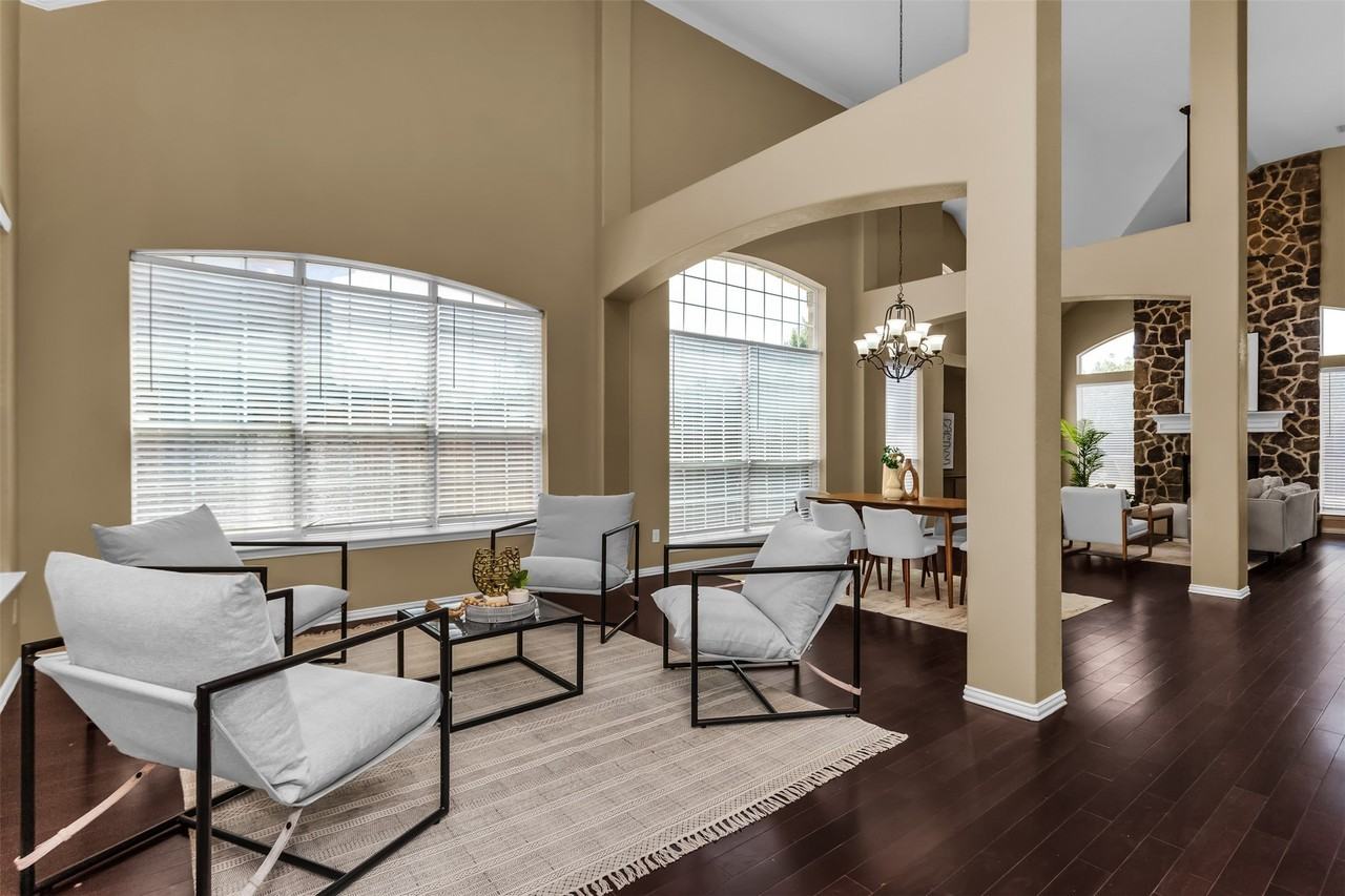 11701 Lampwick Ln - Photo 6 of 38
