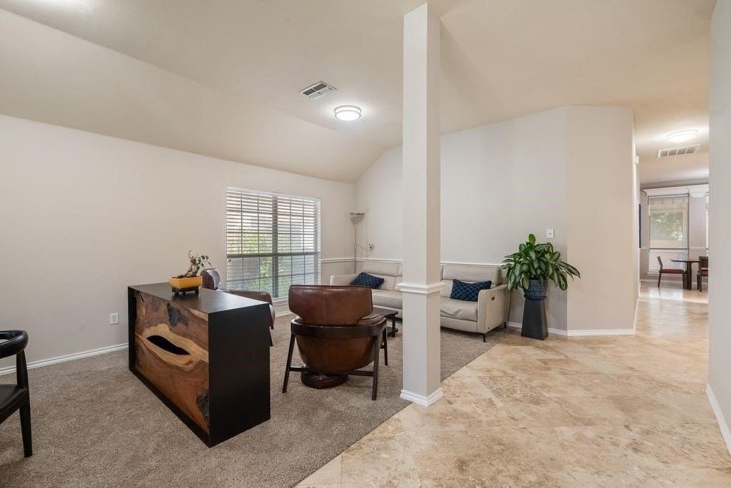 4736 Emerald Trace Way - Photo 4 of 22