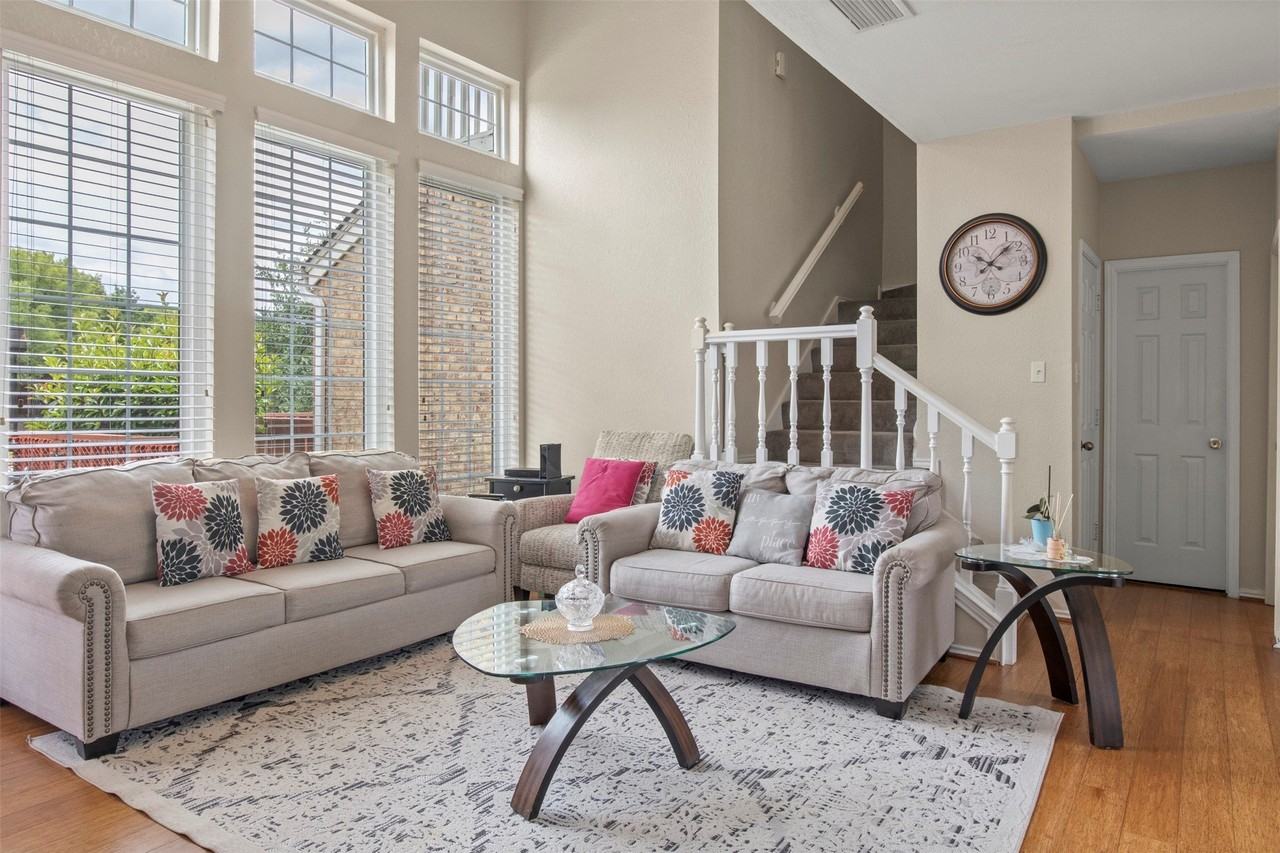 215 Cimarron Trl #1 - Photo 6 of 39