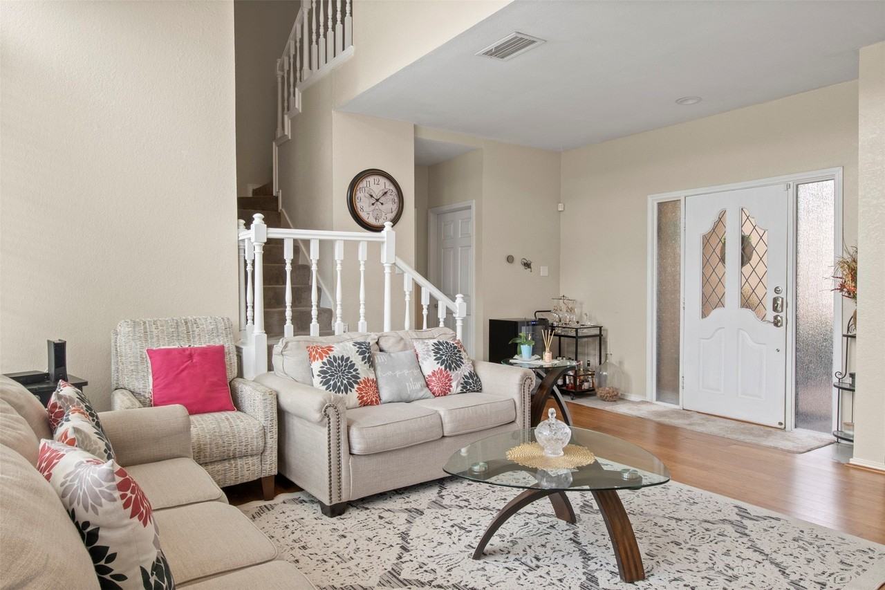 215 Cimarron Trl #1 - Photo 7 of 39