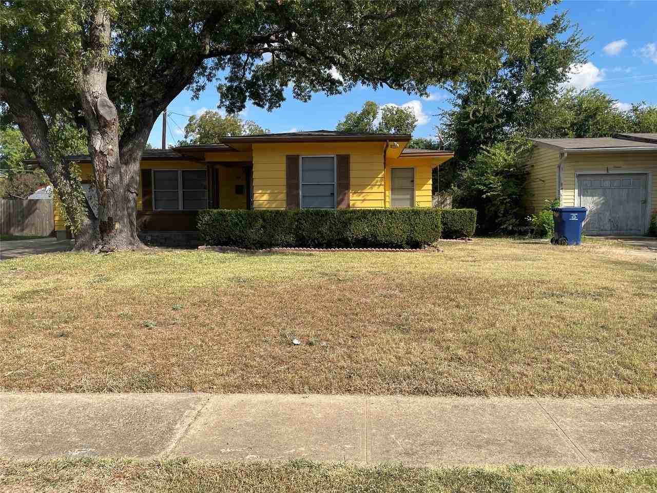 1512 Hilltop Dr - Photo 2 of 28