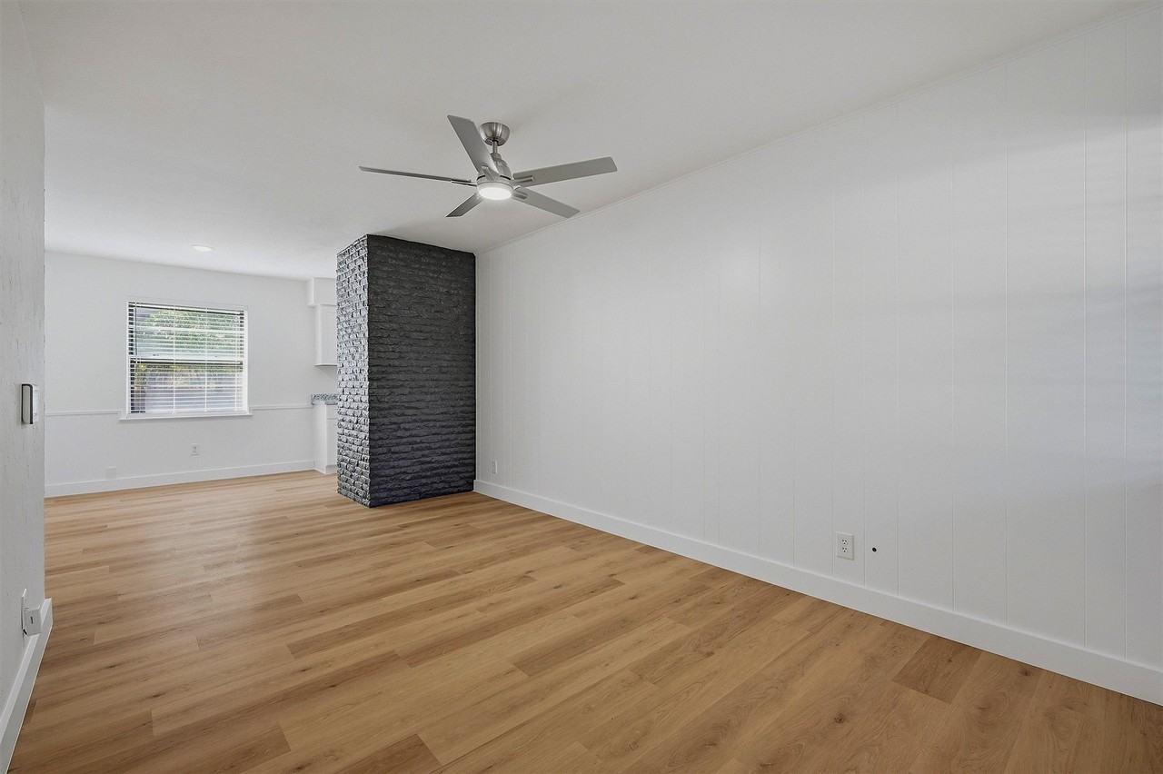 600 W Pelton St - Photo 5 of 30