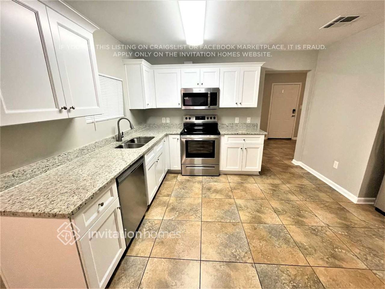 714 W Detroit St - Photo 6 of 25