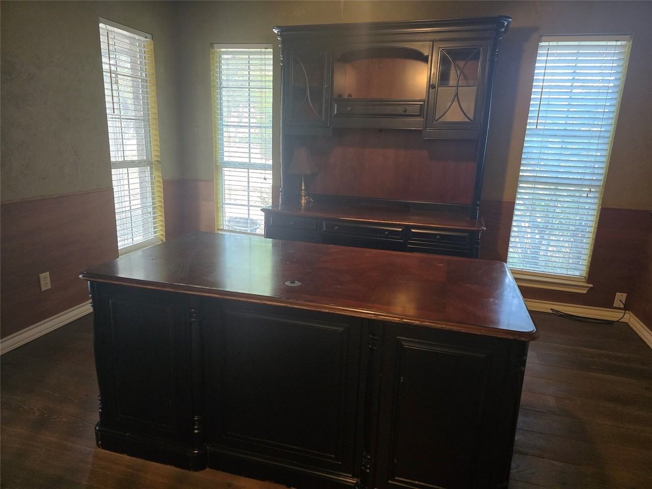 437 Sugar Tree Dr - Photo 3 of 15