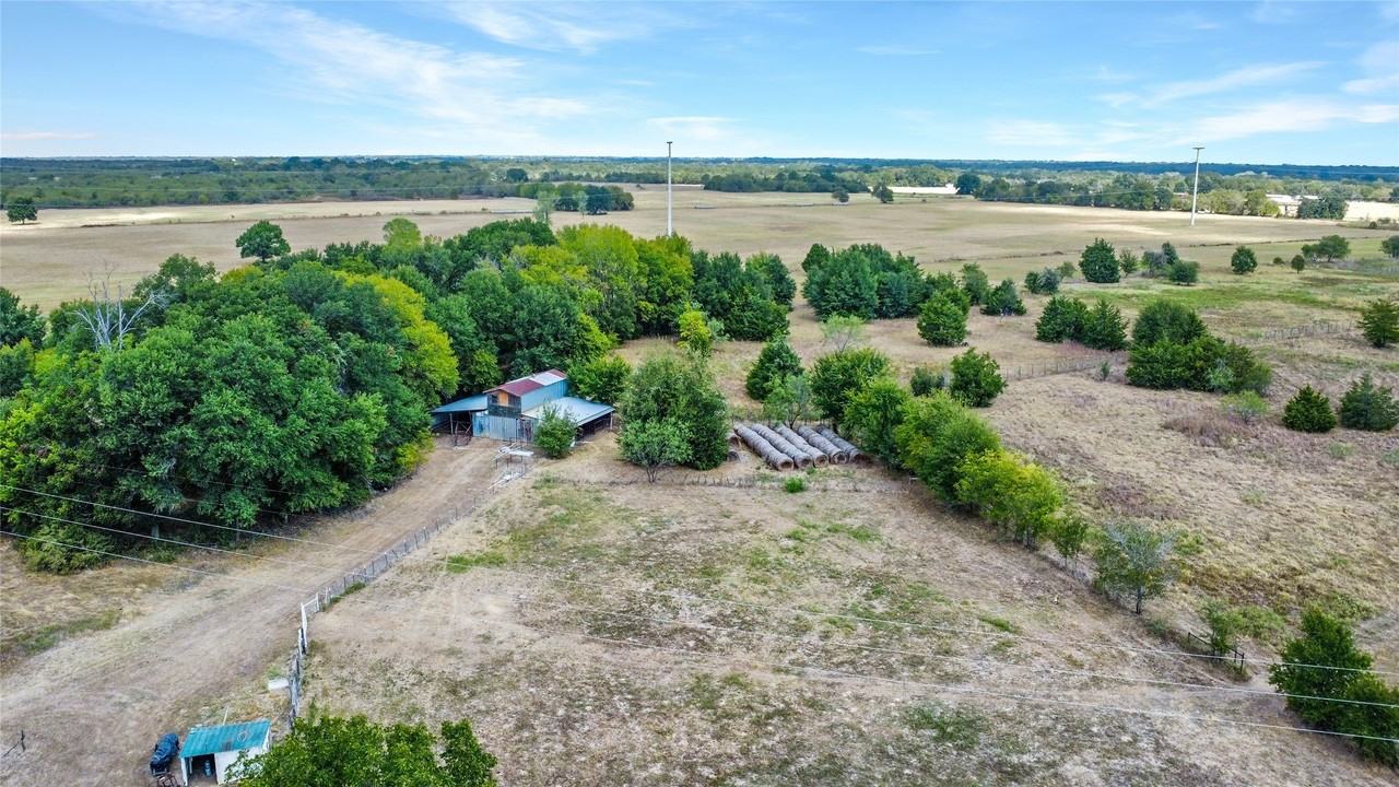 1714 Fm 667 - Photo 4 of 23