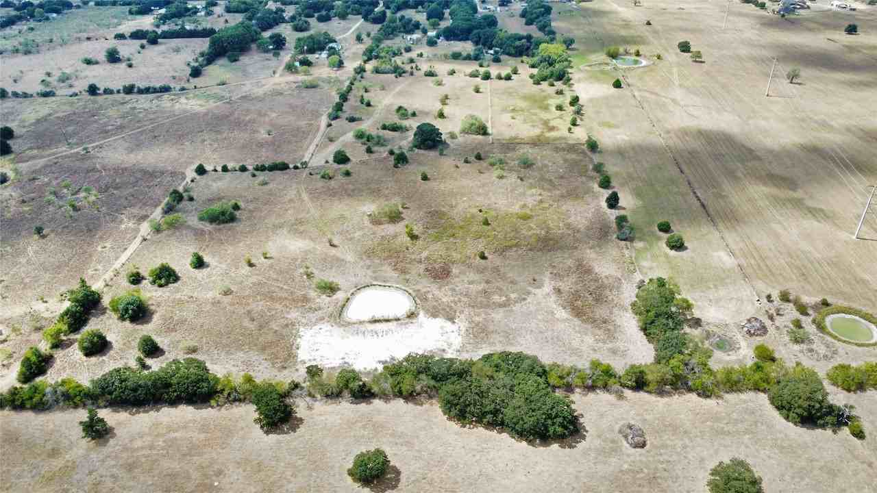 1714 Fm 667 - Photo 5 of 23
