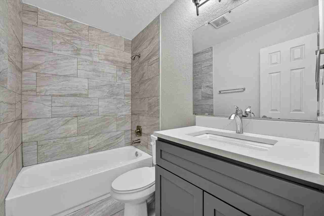 5304 Carol Ave - Photo 4 of 24