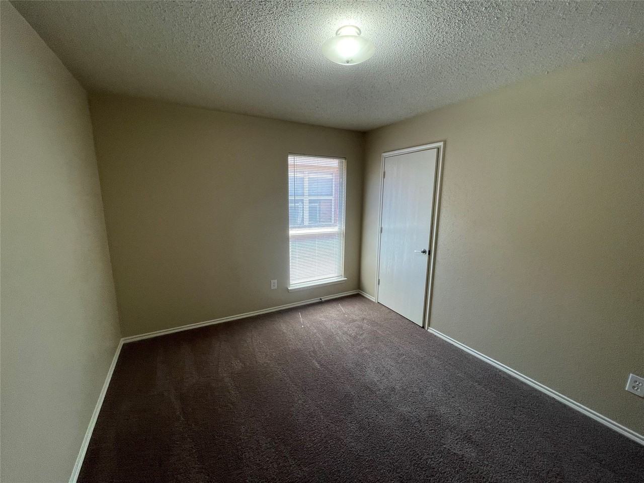 713 Horseshoe Ct - Photo 7 of 10