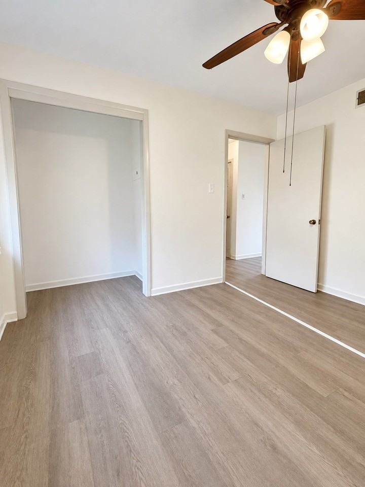 12145 Dandridge Dr - Photo 3 of 13