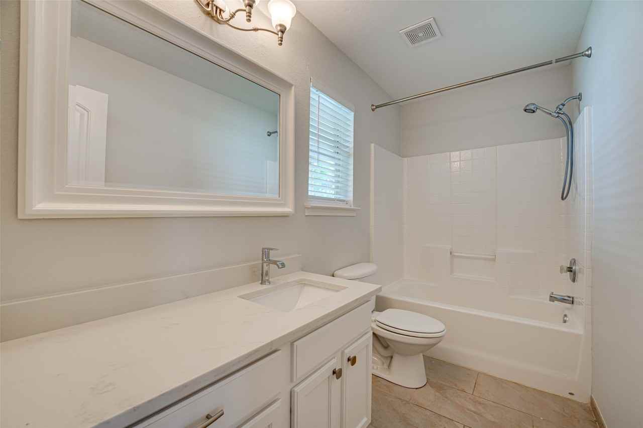3620 Temecula Creek Trl - Photo 3 of 15