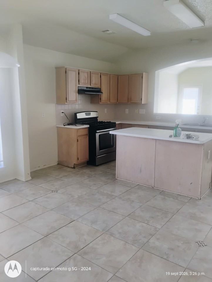 7701 Tidewater Dr - Photo 5 of 13