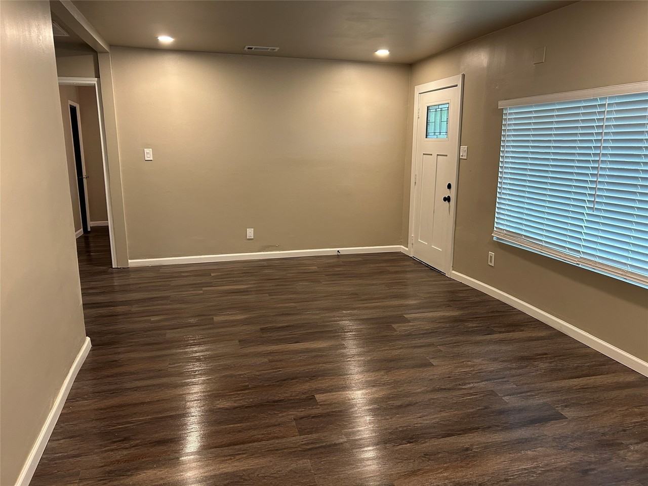 3551 Cortez Dr - Photo 5 of 21