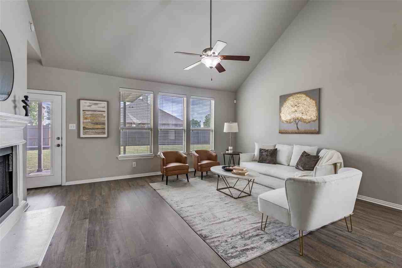 5609 Fremont Dr - Photo 4 of 25