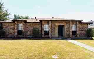 featured image of 1746 Clarendon Dr