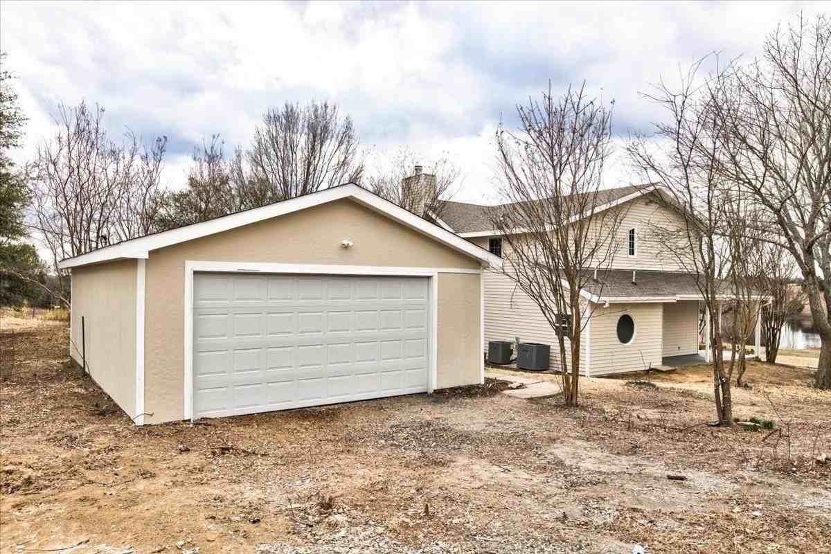 13632 Fm 981 - Photo 4 of 33