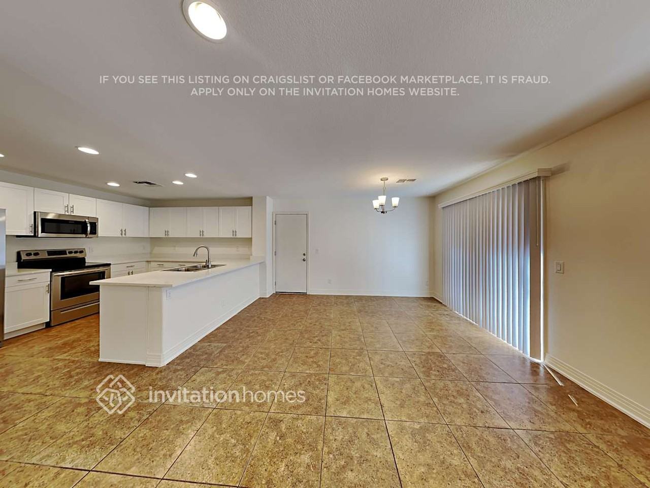 5814 E Hampton Ave - Photo 6 of 20