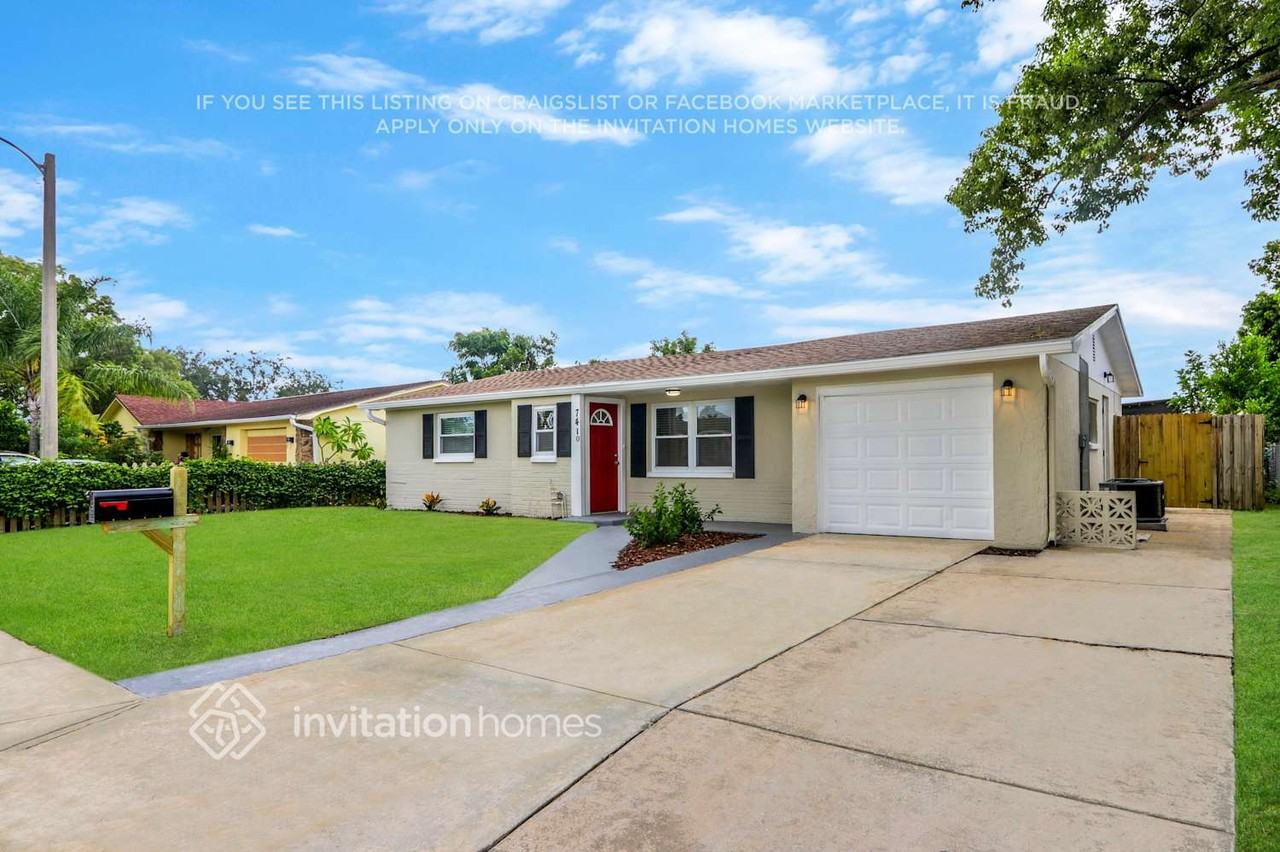 7410 Ivanhoe Dr - Photo 3 of 31