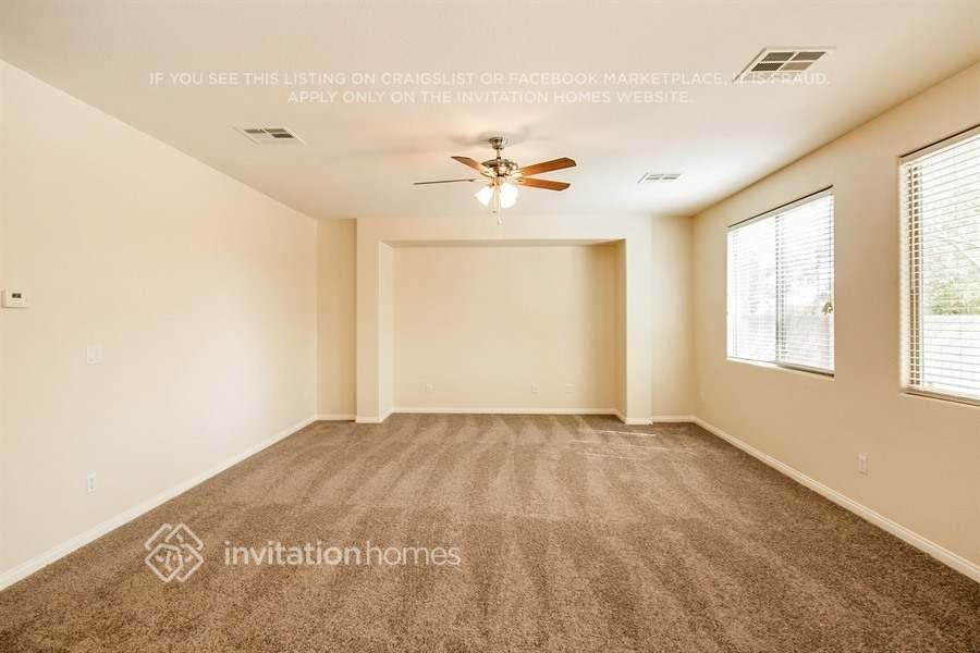 1851 Gentle Dawn Ave - Photo 3 of 20