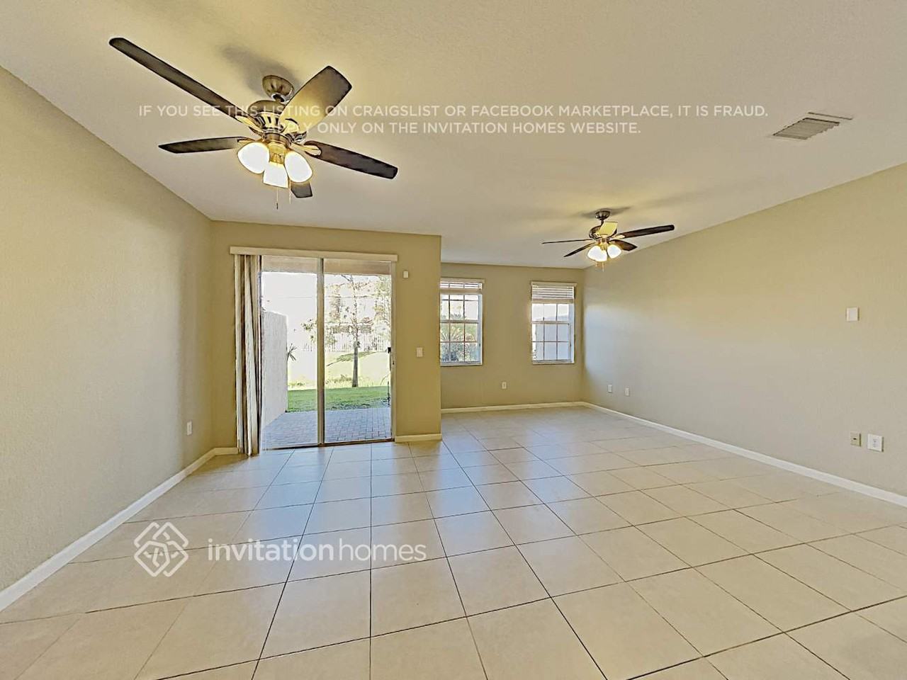 247 Las Brisas Cir - Photo 4 of 18