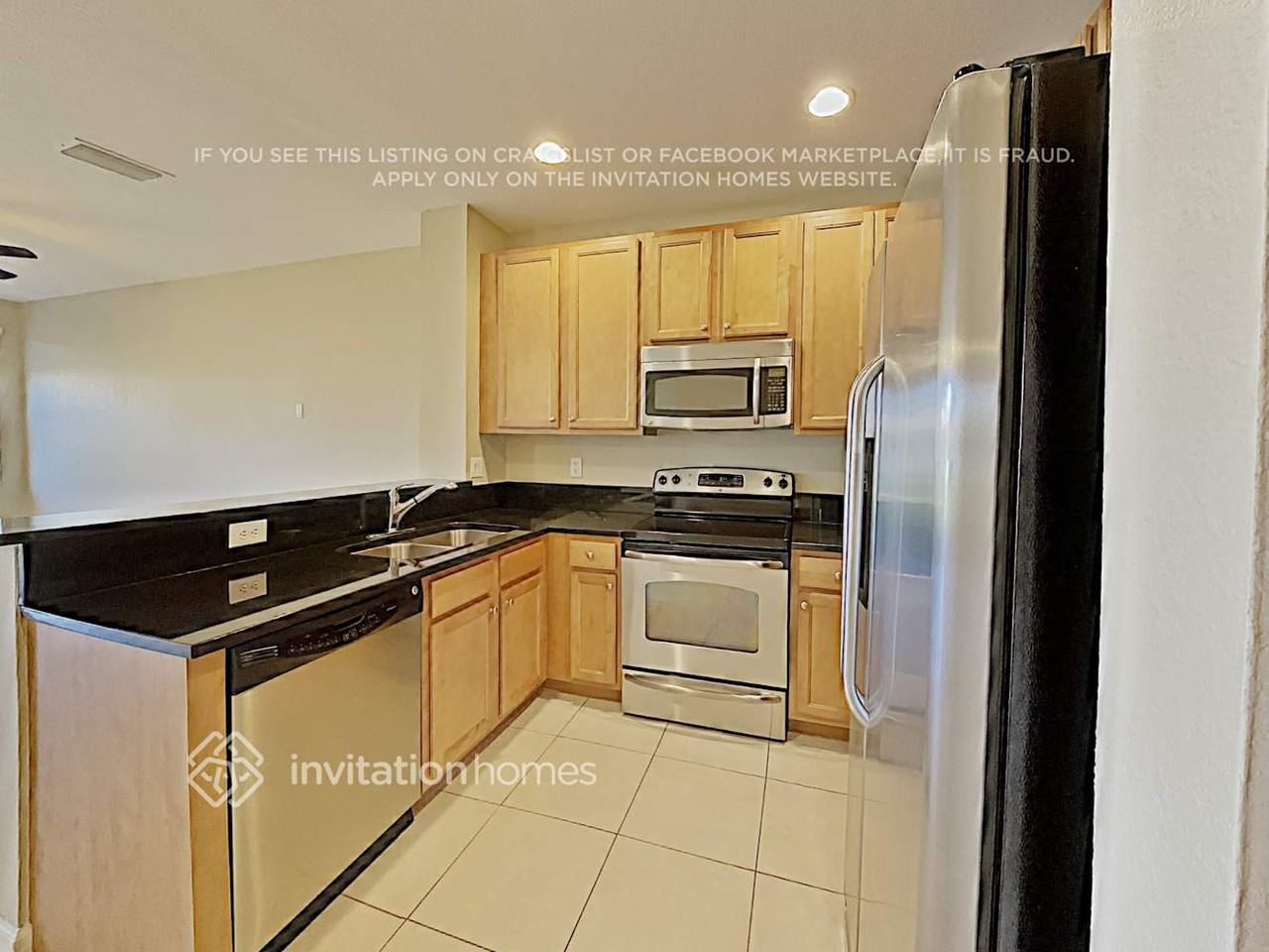 247 Las Brisas Cir - Photo 7 of 18